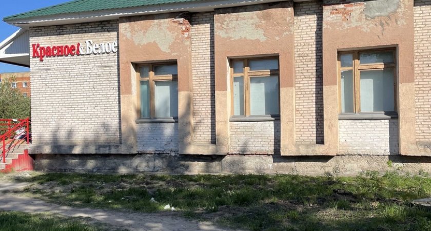 "Рейдерский захват": в Сосногорске предприниматель занял придомовую территорию 
