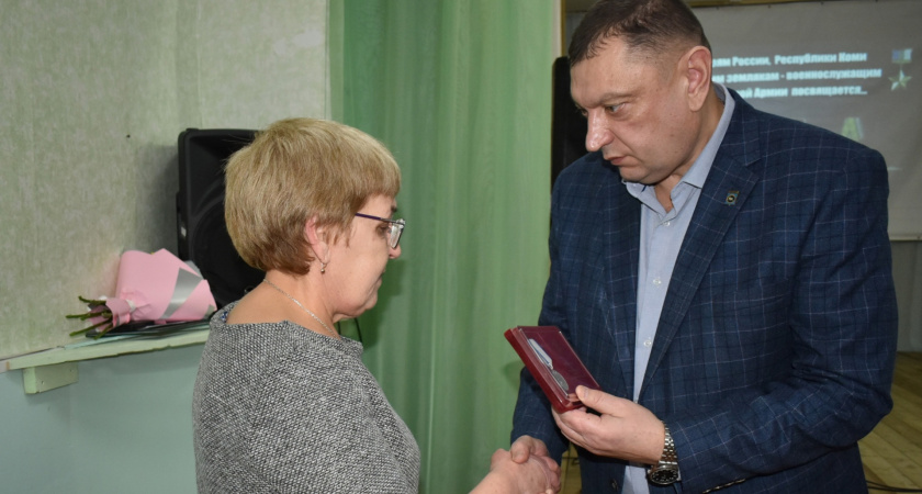 Матери погибшего на СВО из Коми вручили государственные награды