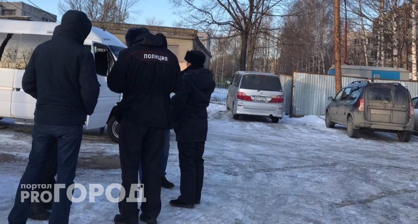 В Коми росгвардейцы задержали двух дебоширов, сломавших уличный фонарь