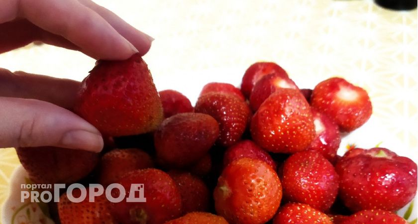 Специалисты Роскачества предупредили ухтинцев о "накачанных" ягодах из магазина