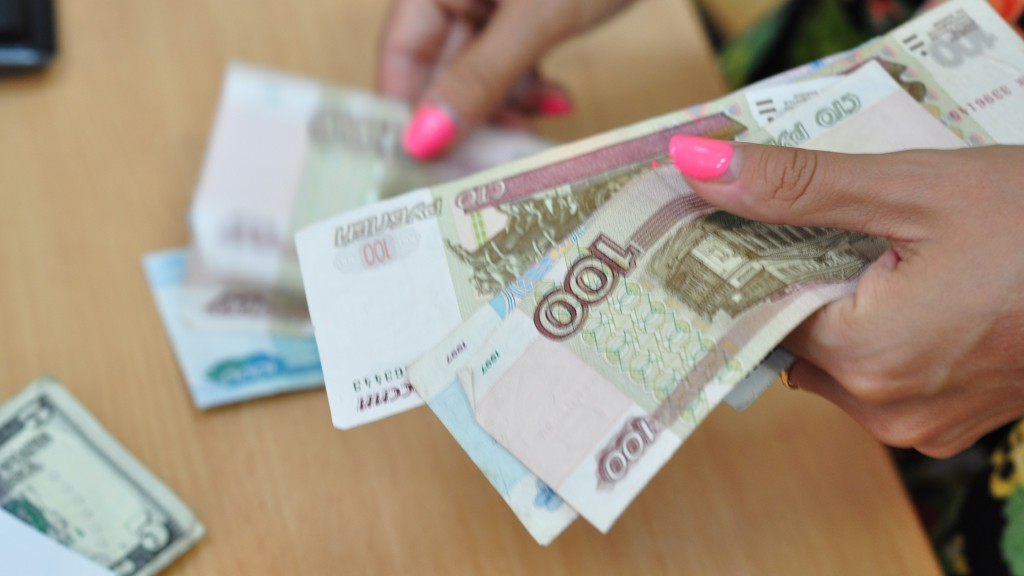 За задержку зарплаты ухтинец заплатит штраф 250 000 рублей
