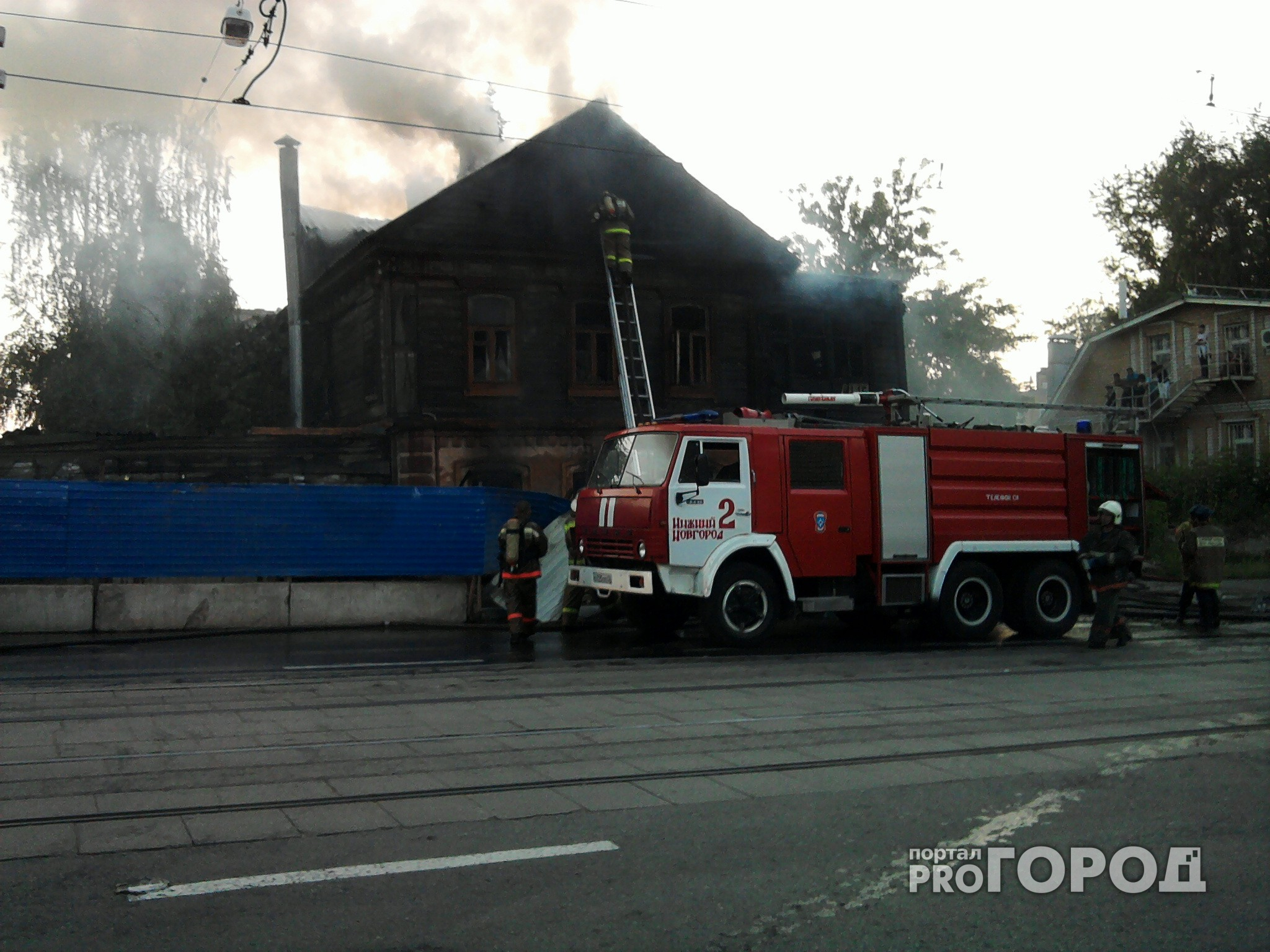 На пожаре в Лесозаводе нашли погибшего