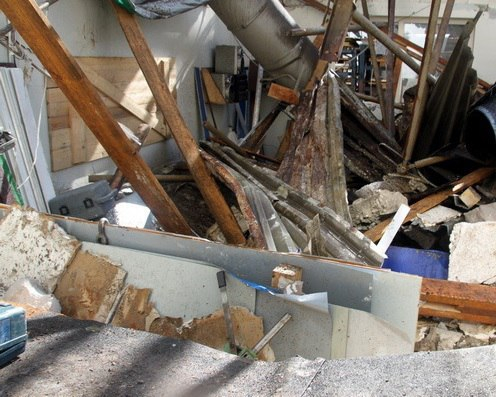 Пострадавший из-за обвала магазина в Сыктывкаре лежит в коме