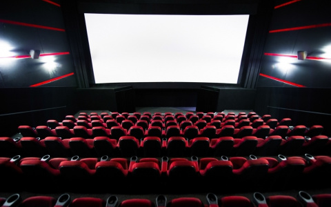 Кинотеатр “Юбилейный” перенес сроки приостановки показов
