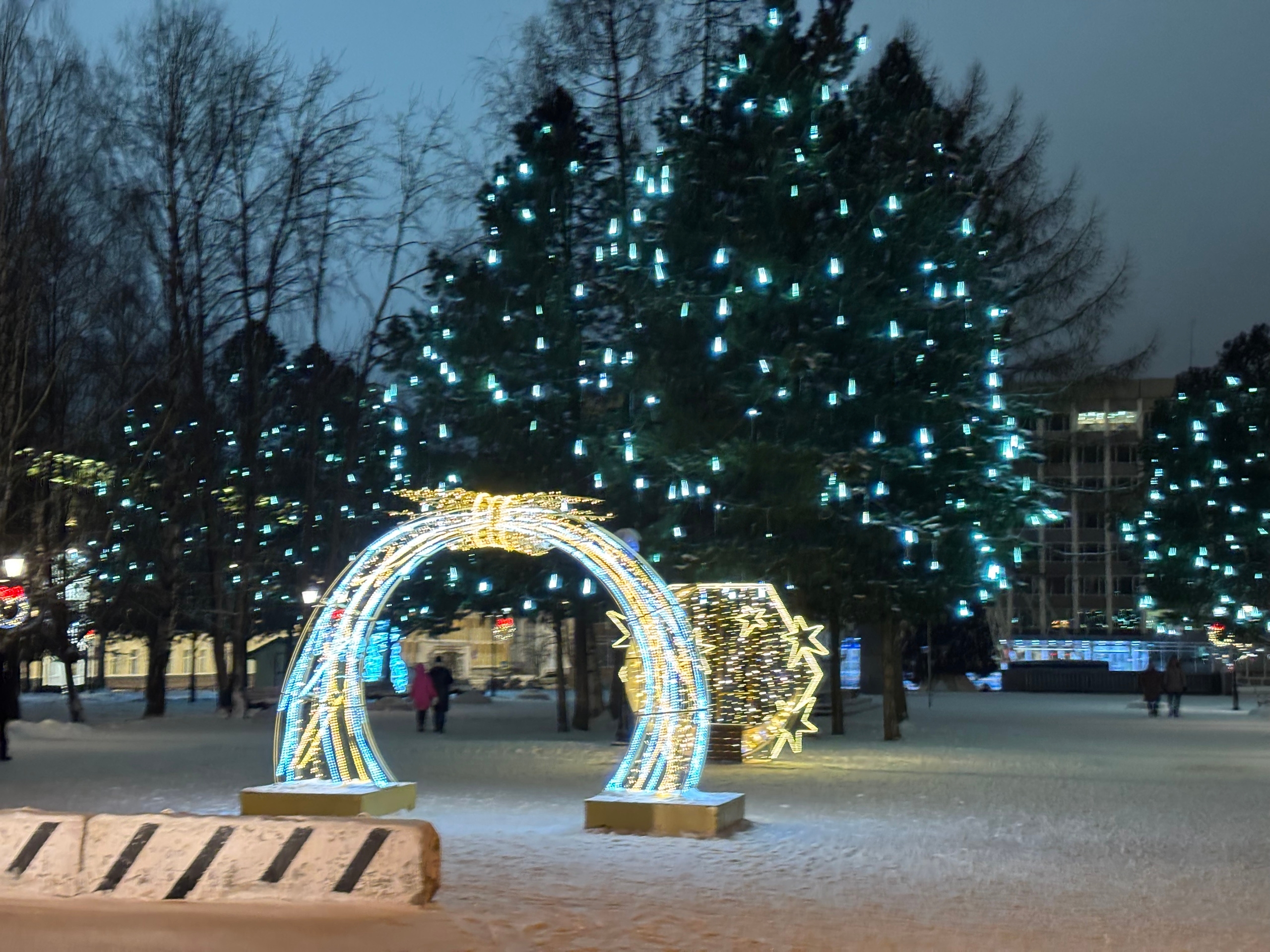 Жителей Ухты приглашают на праздничные новогодние мероприятия