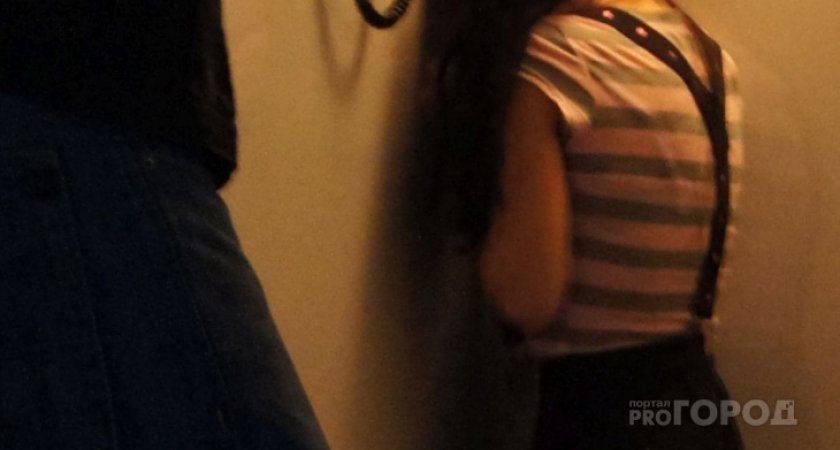 Житель Коми творил жуткие вещи со своей дочкой и другими девочками-подростками