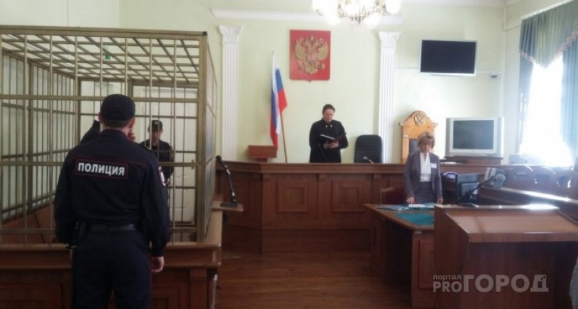 В Ухте адвокат, который дал взятку для освобождения Торлопова получил условный срок