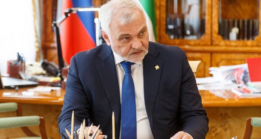 Владимир Уйба отправил в отставку все правительство Коми