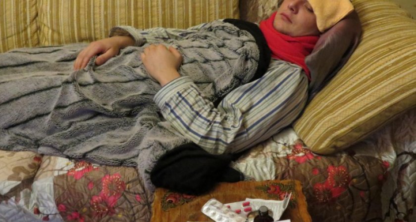 Врач развенчала мифы о лечении больного горла, которые могут вызвать осложнения