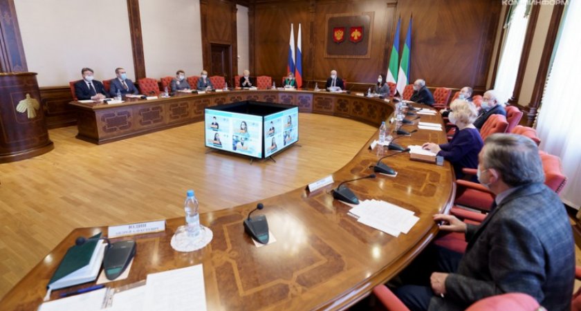 В Коми скоро появятся предприятия по переработке ярегской нефти