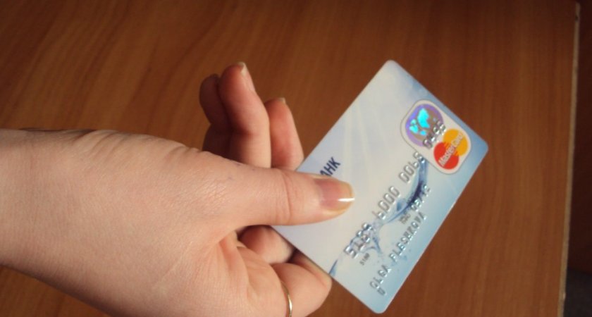 "Санкционные банки" России больше не смогут выпускать карты Visa и Mastercard