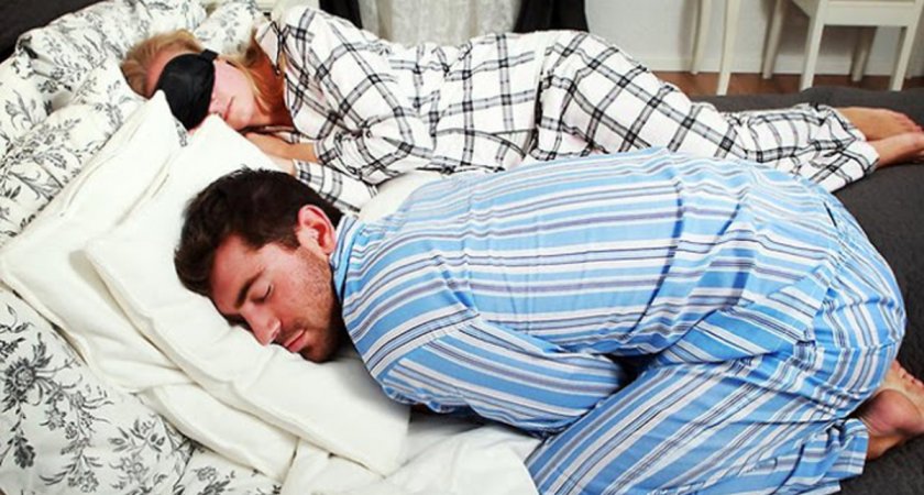 "От депрессии до инсульта": врач рассказала, почему женщинам нужно спать больше мужчин