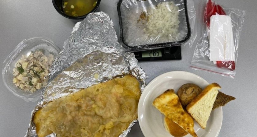 Эксперт рассказала, как правильно справляться с желанием заесть стресс