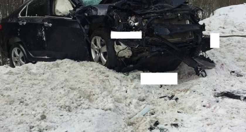 Под Ухтой столкнулись два автомобиля