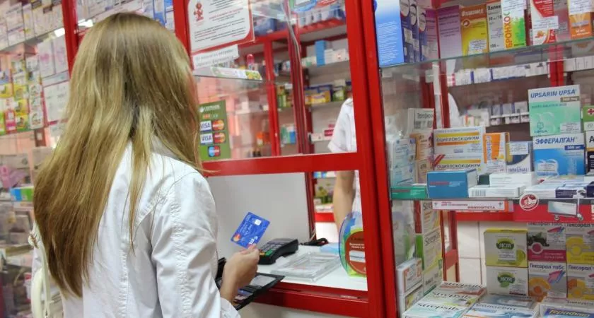 Фото к статье: Минздрав согласился на эксперимент по дистанционной продаже рецептурных лекарств в России