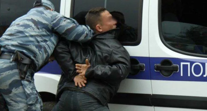 Фото к статье: Ухтинцу, напавшему на полицейских грозит реальный срок