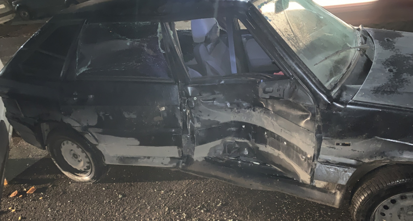 На Ухтинском шоссе водитель "Нивы" спровоцировал двойное ДТП с пострадавшими