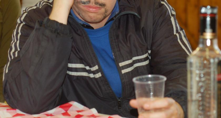 Астрологи назвали три знака зодиака, у которых есть предрасположенность к алкоголизму