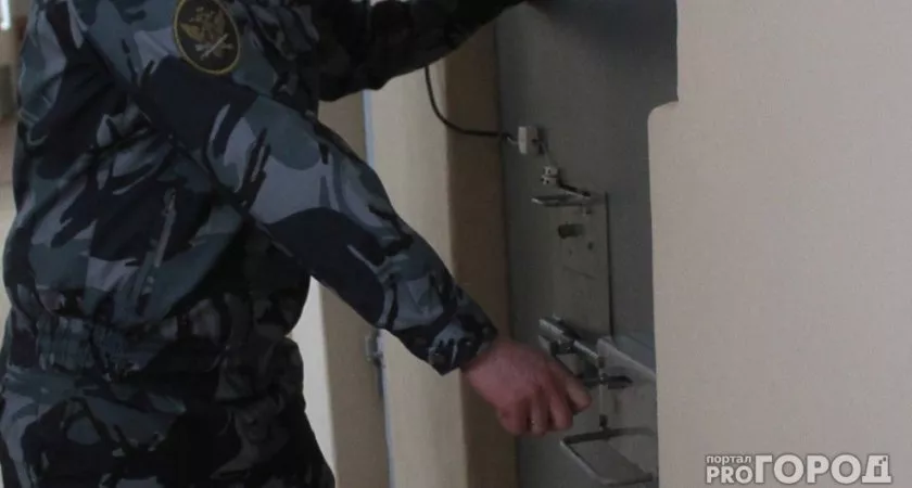 Фото к статье: Суд избрал меру пресечения подозреваемому в убийстве двух жителей Коми