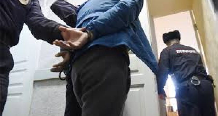 Житель Коми удерживал 4-летнего мальчика в бане и пытался отравить его газом