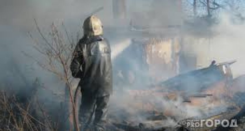 На пожаре в Коми погибла женщина