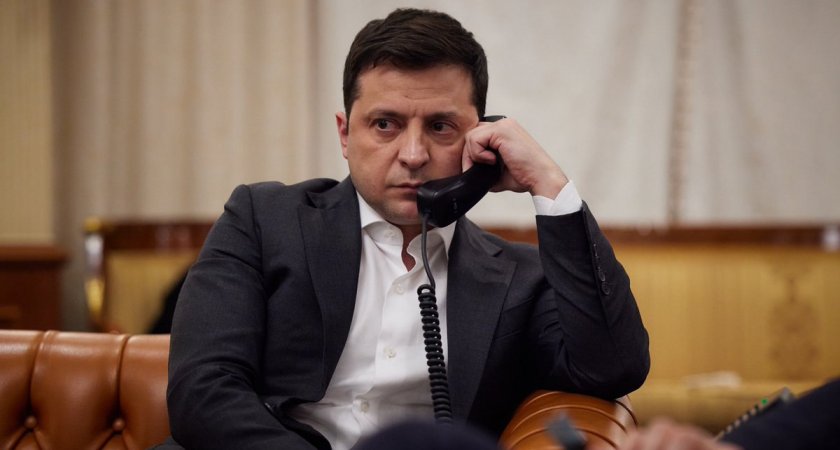 Супруга Зеленского заявила, что украинский президент не сам пишет тексты для выступлений