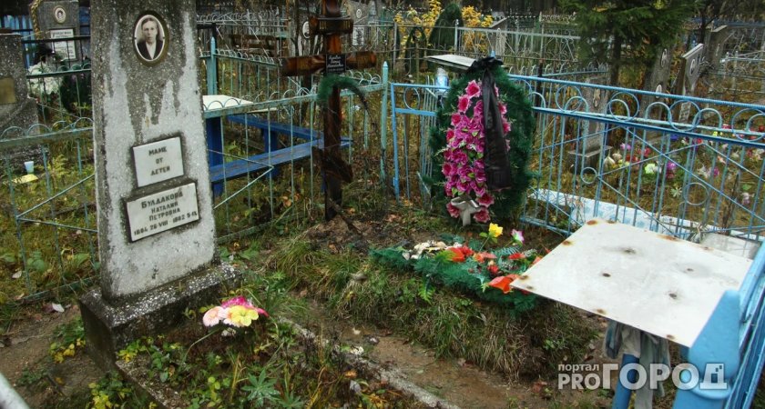 В Сыктывкаре заканчиваются места на кладбище