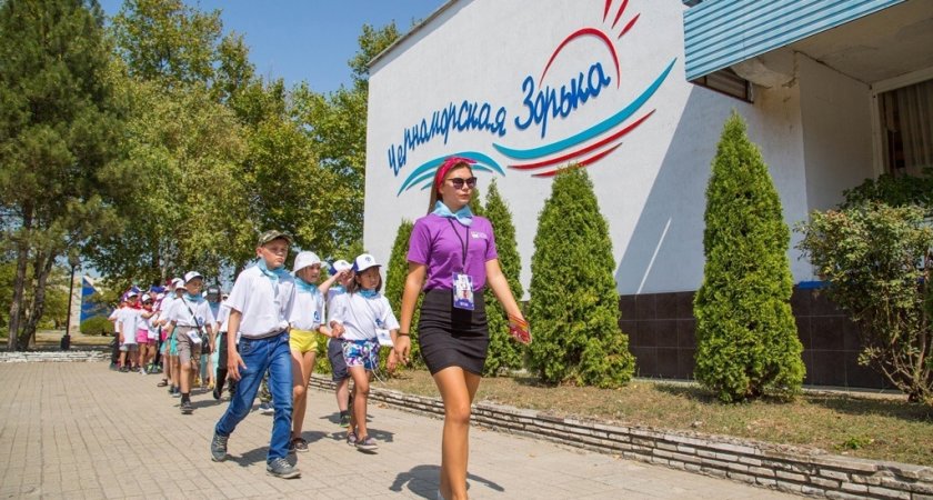 Владимир Уйба: "В Коми 30 тысяч детей отдохнут организованно"