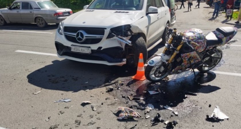 В ухтинской больнице скончался мотоциклист спустя шесть дней после аварии