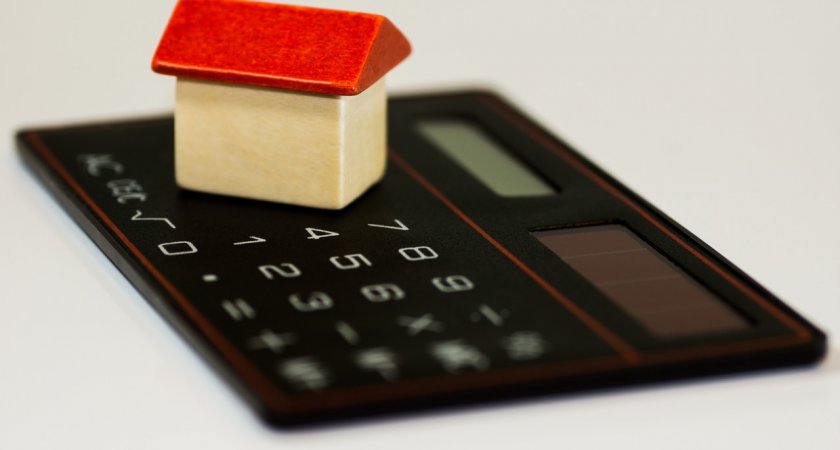 Мишустин одобрил снижение ставки по льготной ипотеке до 7%