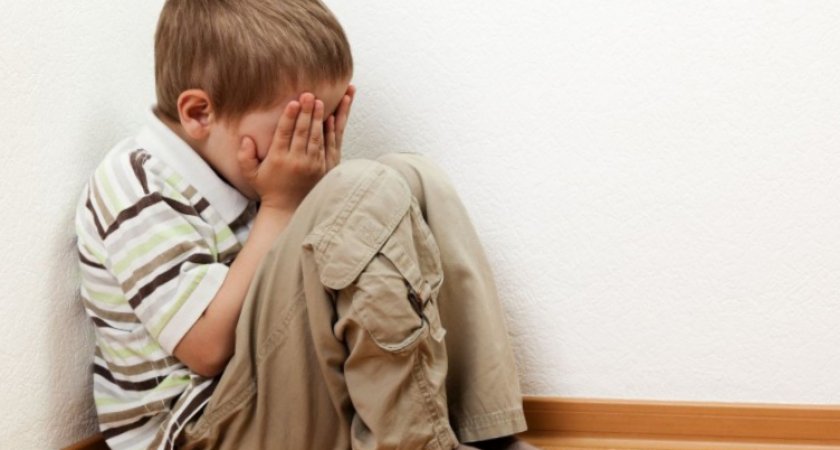 “Бить или не бить”: психолог рассказал, как родители портят будущее детей подзатыльниками