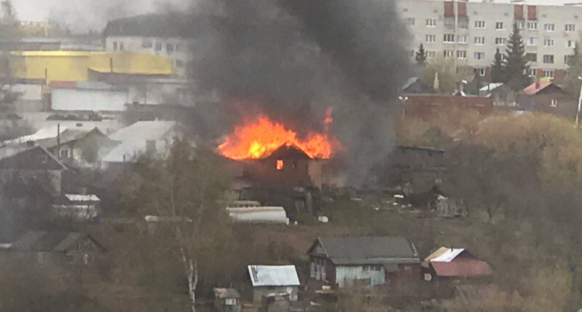 В Коми сгорел жилой дом