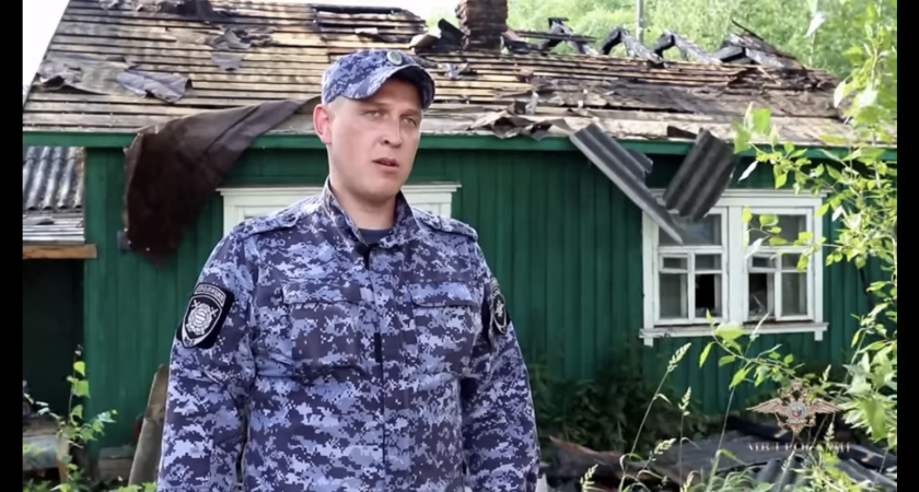 В Коми правоохранители спасли из огня пятерых людей