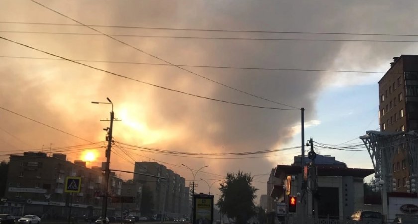 Гарь и дым от пожаров заполонили улицы Ухты и Сосногорска: федеральные СМИ бьют тревогу