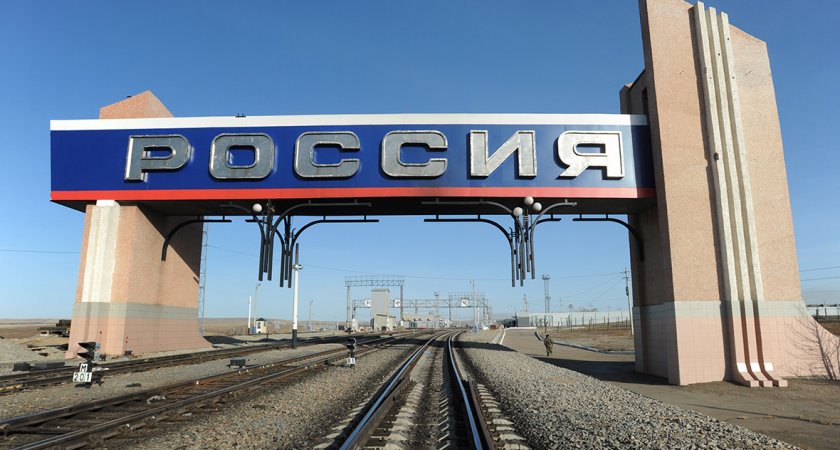 Из каких стран в Россию везут импортные товары? 