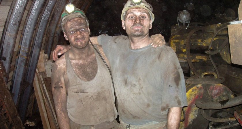 В Коми работник шахты пополнил семейный бюджет почти на два миллиона рублей табелем жены
