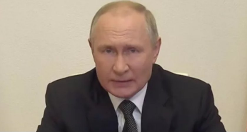 Путин велел выплатить мобилизованным и контрактникам единовременно 195 тысяч рублей