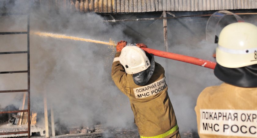 В Сосногорске квартира "вспыхнула" из-за пригоревшей пищи на плите