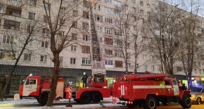 В Коми из горящего многоквартирного дома пришлось эвакуировать людей