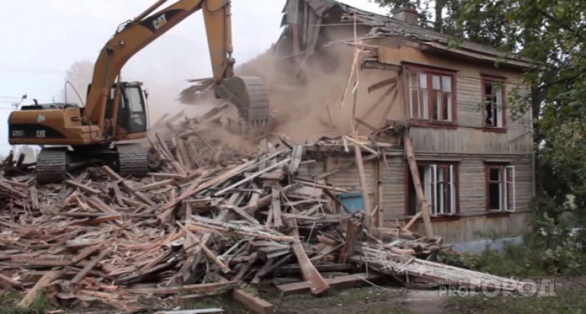Жителя Коми лишили жилья, когда “по ошибке” снесли дом