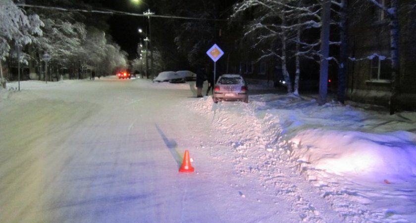 В Ухте две 13-летние девочки попали под колеса автомобиля