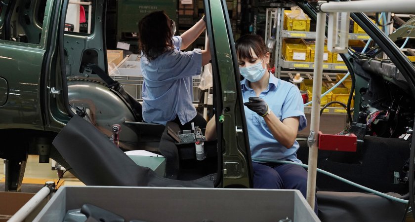 "Импортозаместим": АвтоВАЗ наладит производство электромобиля на бывшем заводе Nissan