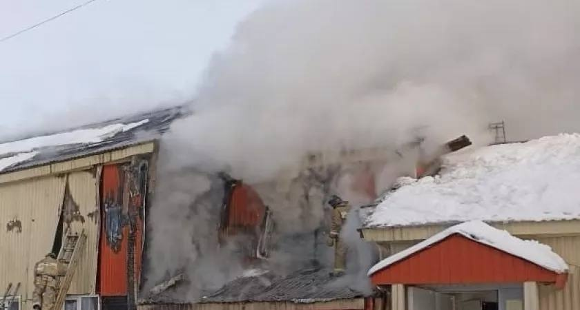 В Коми огонь повредил 120 квадратных метров социокультурного центра