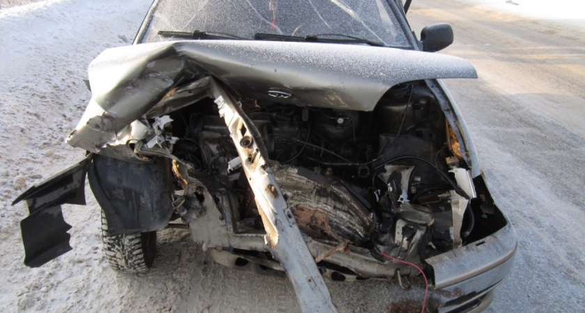 Два человека пострадали: под Ухтой произошла серьезная авария