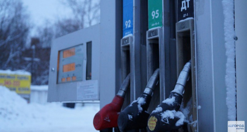 Коми вошла в первую 20-ку регионов по доступности бензина в России