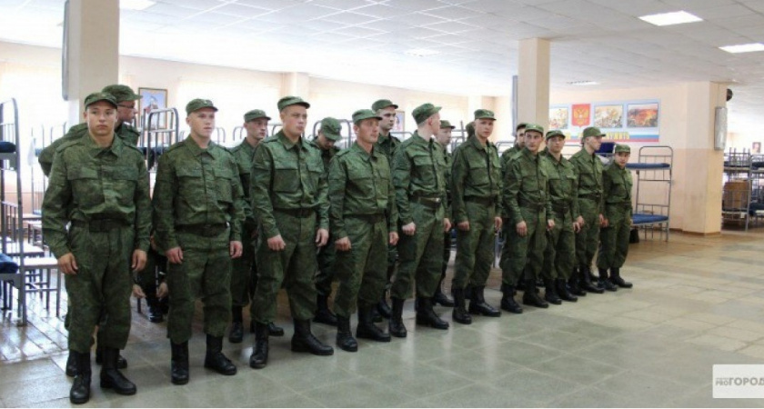 В Госдуме планируют повысить возраст призыва на службу в армии