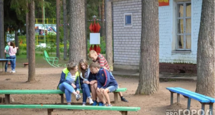 "Выделено 700 путевок": В Коми дети бойцов СВО будут отдыхать в лагерях бесплатно