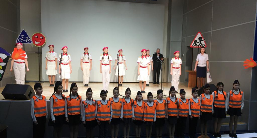 В Ухте отметили 50-летие со дня образования отрядов Юных инспекторов движения