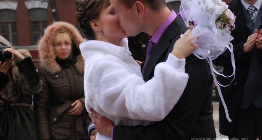 Особенный месяц: Глоба назвала Знаки, которые влюбятся в апреле