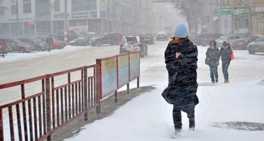 В Ухте и Сосногорске ожидается сильный снегопад с ухудшением видимости